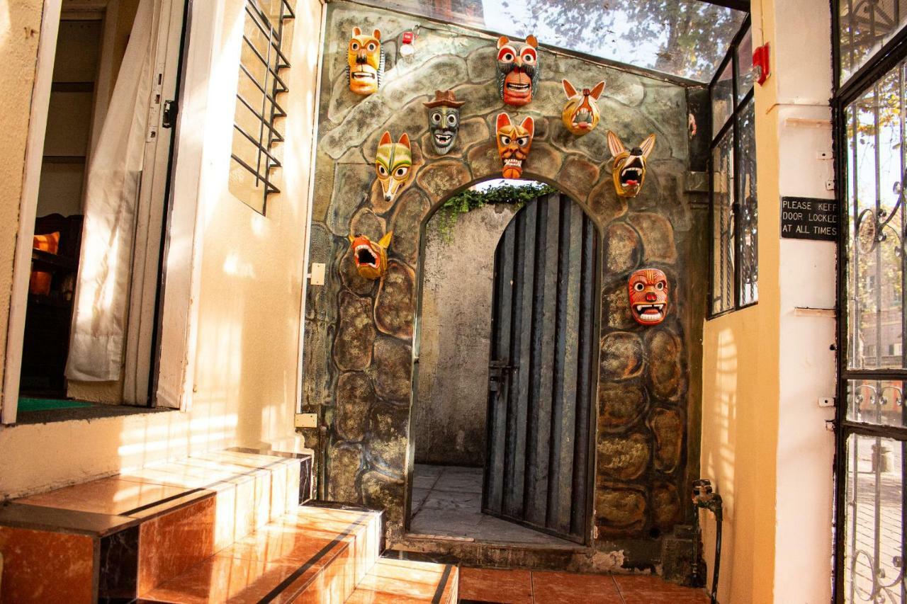 Hostal Loro Verde Quito Bagian luar foto